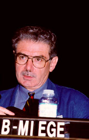 Bernard Miège